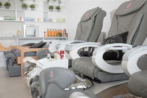 indulgence spa lounge & nails